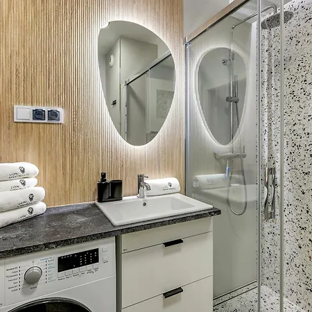 Angielska Grobla Center By Lion * Danzica