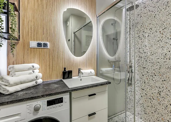 Angielska Grobla Center By Lion * Gdańsk